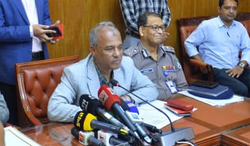 দেশে কারো কোনো নিরাপত্তার শঙ্কা নেই: স্বরাষ্ট্র উপদেষ্টা