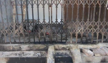 পটুয়াখালীতে গ্রামীণ ব্যাংকে আগুন