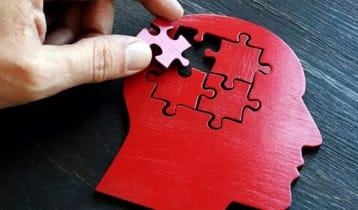 যেসব অভ্যাসে ‘ডিমেনশিয়ার’ ঝুঁকি বাড়ে