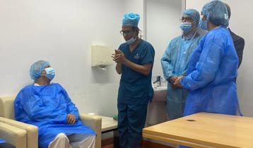 এভারকেয়ারে খালেদা জিয়ার চিকিৎসার খোঁজ নিলেন প্রধান উপদেষ্টা