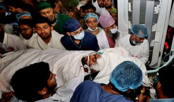 গুলি হাদির মাথার ডান দিক দিয়ে ঢুকে বাঁ দিকে বেরিয়ে গেছে: ডিজি