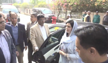 এভারকেয়ার থেকে মায়ের বাসায় জুবাইদা রহমান