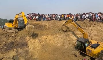 ২৮ ঘণ্টা ধরে গর্তে শিশু সাজিদ, উদ্ধার হয়নি এখনো