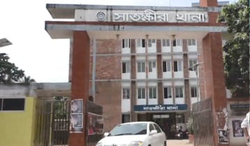 চেতনানাশক স্প্রে করে সোনার গহনা ও মোবাইল ছিনতাই