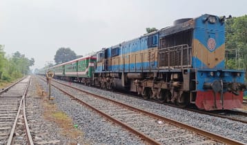 অভয়নগরে ট্রেনে কাটা পড়ে ‘মানসিক ভারসাম্যহীন’ নারীর মৃত্যু