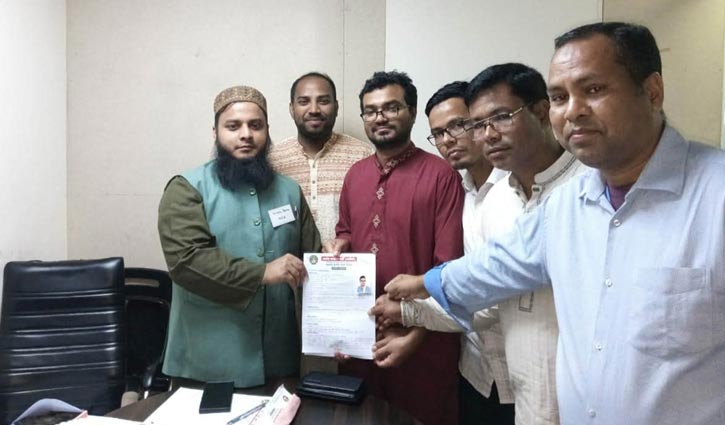 পঞ্চগড়-২: এনসিপির মনোনয়ন ফরম নিলেন শিশির আসাদ