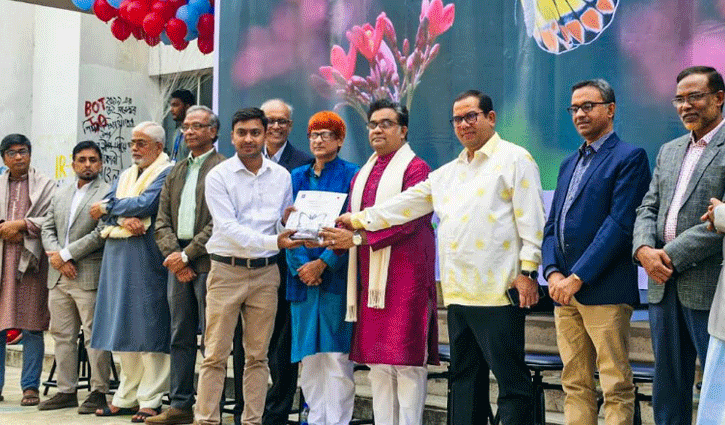 বাটারফ্লাই মিডিয়া অ্যাওয়ার্ড পেলেন রাইজিংবিডির জাবি প্রতিনিধি আহসান