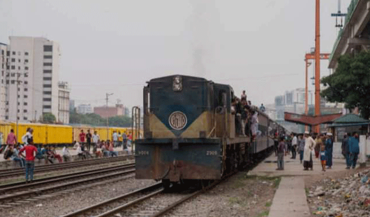 ঢাকায় ট্রেনে কাটা পড়ে নিহত ১