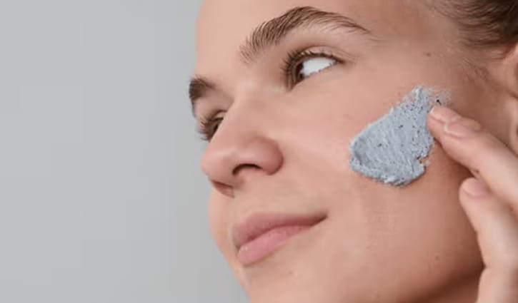 মাত্র দুইটি উপাদান দিয়ে ফেয়ার পলিশ করতে পারেন