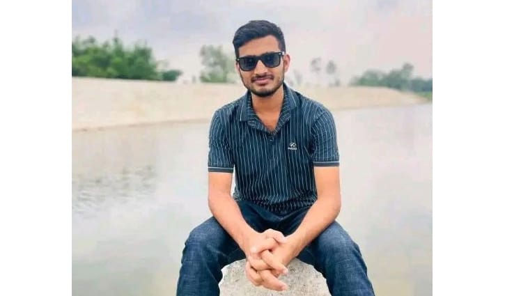 সাংবাদিক ও তার পরিবারকে নিয়ে ফেসবুকে কুরুচিপূর্ণ পোস্ট, থানায় জ