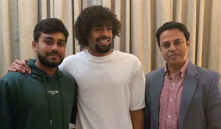 হামজা ও মিরাজের সঙ্গে এক স্বর্ণালী সন্ধ্যায়