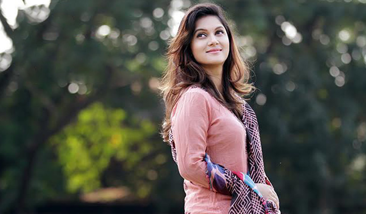 দুজন তারকার কি বিয়ে করা উচিত, যা বললেন মিথিলা