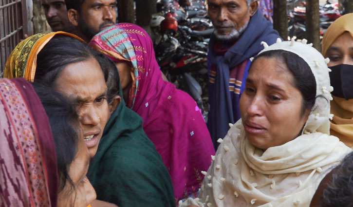 ঝিনাইদহে ব্যবসায়ীকে কুপিয়ে ও পিটিয়ে হত্যা