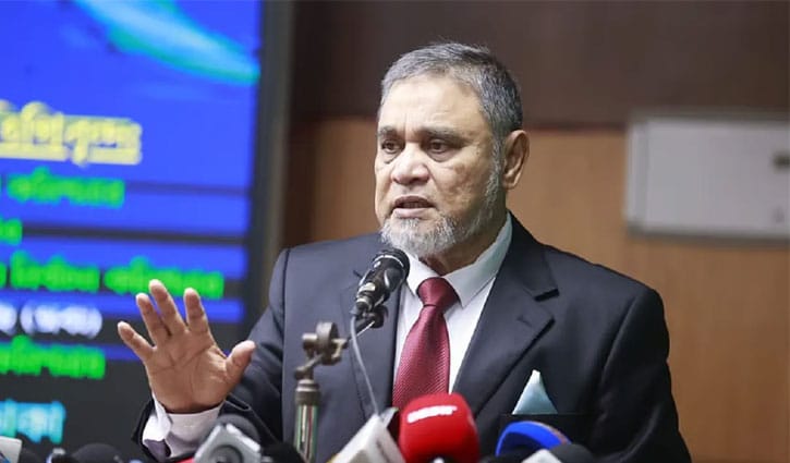 অসত্য তথ্য ছড়ানোও শাস্তিযোগ্য অপরাধ: সিইসি