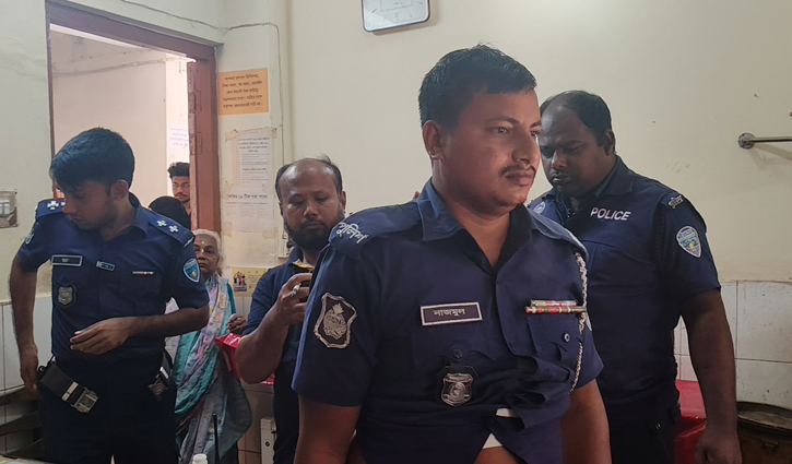 তদন্তে গিয়ে হামলার শিকার ৩ পুলিশ সদস্য