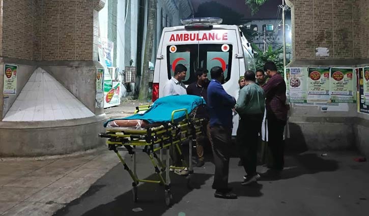 হাদির চিকিৎসায় রক্তের ব্যবস্থা করেছে সেনাবাহিনী