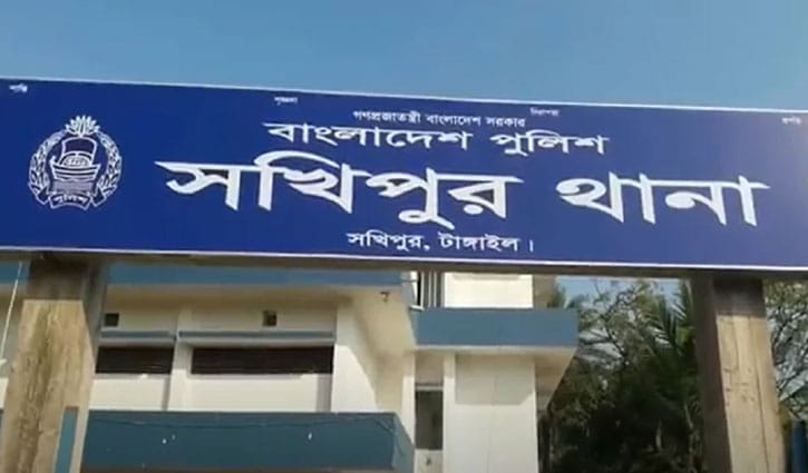 স্কুলছাত্রীকে ধর্ষণের অভিযোগে যুবক গ্রেপ্তার