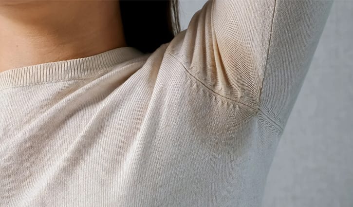 শীতেও শরীর ঘামে? করণীয় জেনে নিন