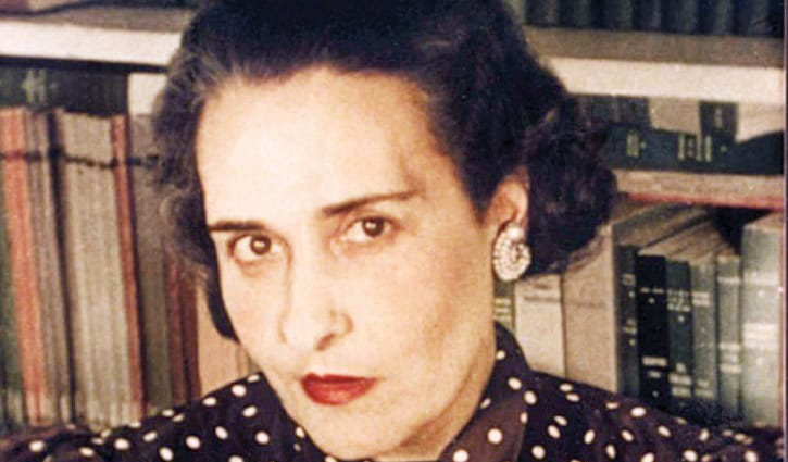 ভিক্টোরিয়া ওকাম্পোর বাংলাদেশ প্রীতি