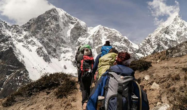 নেপালে তুষারধসে ৭ পর্বতারোহীর মৃত্যু