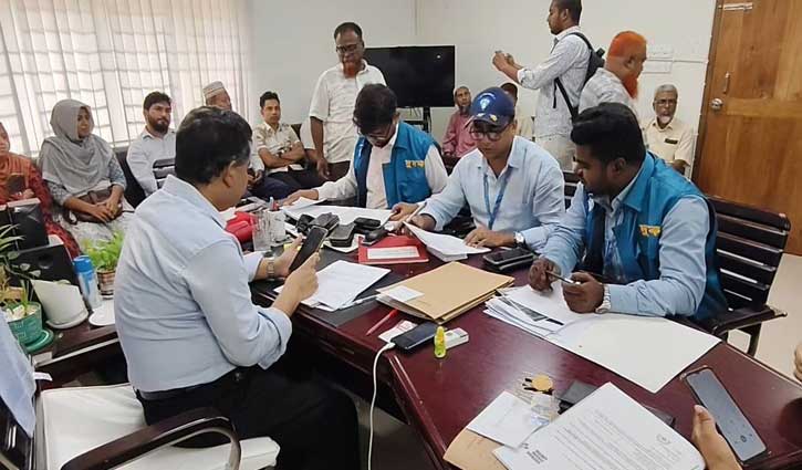 সিভিল সার্জন অফিসে দুদক ও স্বাস্থ্য বিভাগের তদন্ত কমিটি