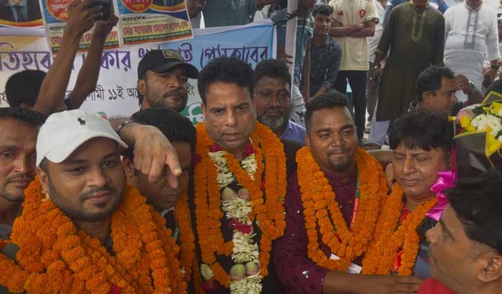 ধামরাই প্রেস ক্লাবের সভাপতি তুষার, সম্পাদক আহাদ 