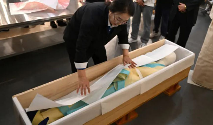 মৃত্যু যেখানে রমরমা ব্যবসা হয়ে উঠছে