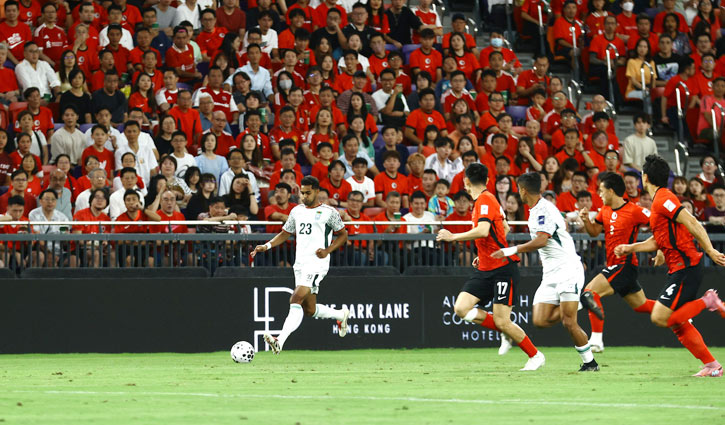 হংকংয়ের মাঠ থেকে পয়েন্ট নিয়ে ফিরল বাংলাদেশ