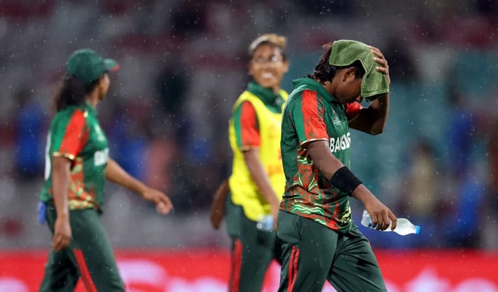 বৃষ্টির বদৌলতে আরও ‘এক পয়েন্ট’ পেল বাংলাদেশ