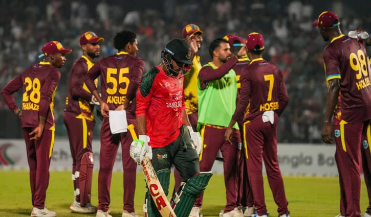 সন্ধ‌্যায় উইন্ডিজের ঝড়, রাতে বাংলাদেশের ‘নিরামিষ’ ব‌্যাটিংয়ে হার