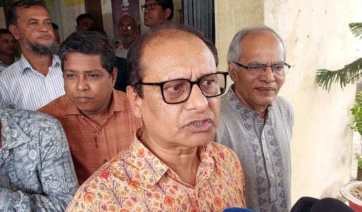 ‘নির্বাচনের আগেই শিক্ষার্থীদের হাতে নতুন বই দেওয়া হবে’ 