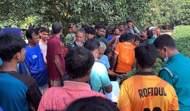 রাজশাহীতে ধানক্ষেত থেকে নারীর লাশ উদ্ধার