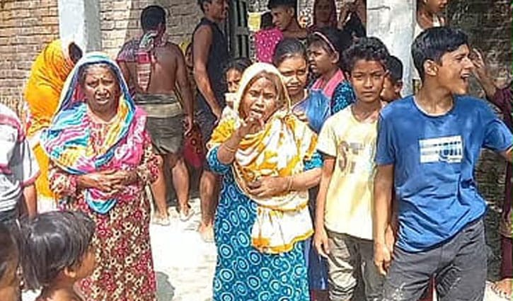 দিনাজপুর সীমান্তে বিজিবি-গ্রামবাসীর সংঘর্ষ