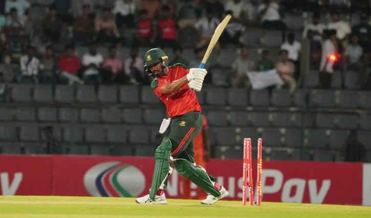 ডট, ডট, ডট…