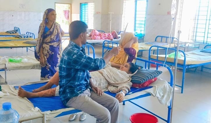 ৩ দিন বিদ্যুৎহীন মনোহরদী উপজেলা স্বাস্থ্য কমপ্লেক্স