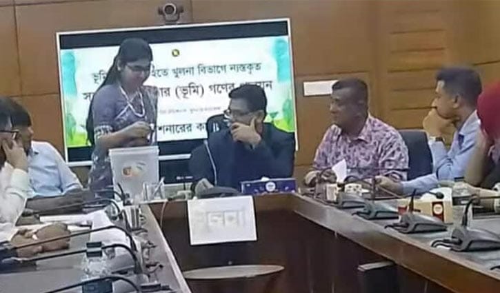 খুলনায় লটারির মাধ্যমে পদায়ন হলো ১৫ এসি ল্যান্ডের 