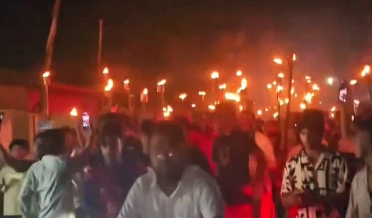 বাজিতপুরকে জেলা ঘোষণার দাবিতে মশাল মিছিল