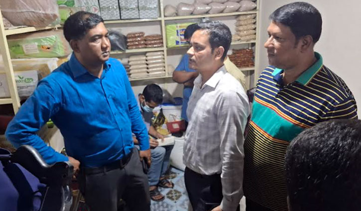 মথ বীজকে মুগডাল বলে বিক্রির অভিযোগ, লাখ টাকা জরিমানা