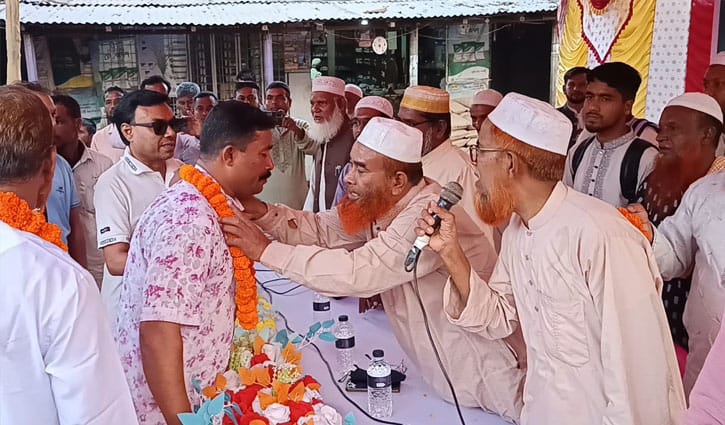 নাটোরে জামায়াতে যোগ দিলেন বিএনপি-জাপার অর্ধশতাধিক নেতাকর্মী