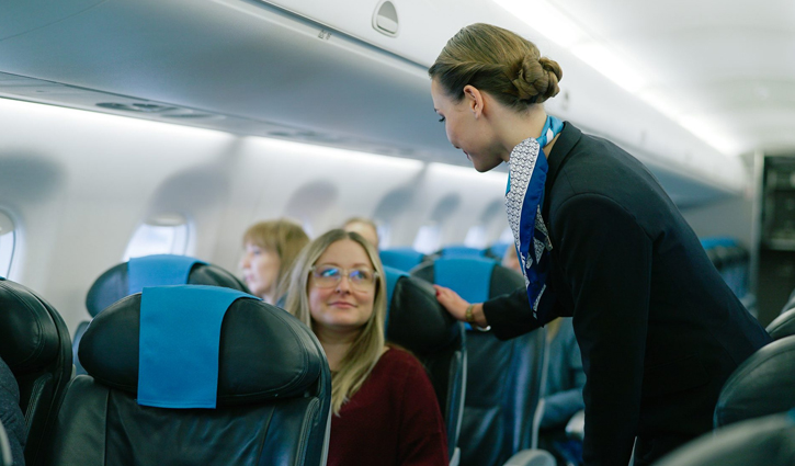 প্লেনের সিট একদিকে মুখ করে সাজানো থাকে কেন?