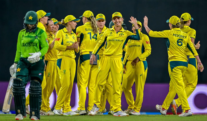 পাকিস্তানকে ১০৭ রানে হারাল অস্ট্রেলিয়া