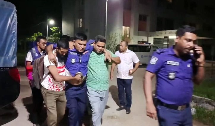 বাজার ইজারা নিয়ে সংঘর্ষ, ৫ পুলিশ আহত