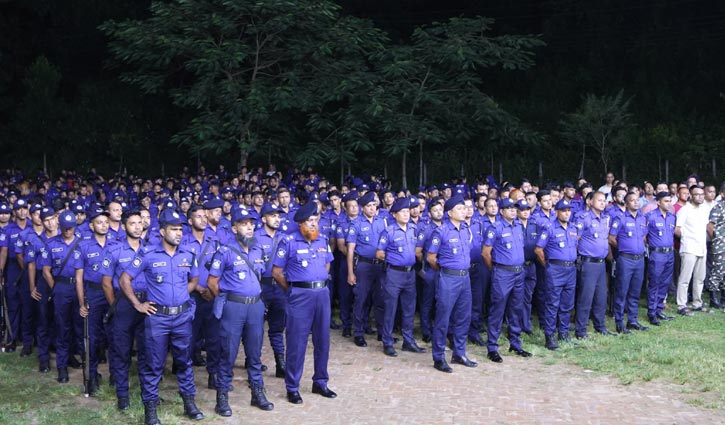 চাকসু নির্বাচনে দায়িত্ব পালন করছে ১২০০ পুলিশ