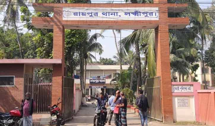 লক্ষ্মীপুরে বিএনপি নেতার বাড়ি থেকে অস্ত্র ও গুলি উদ্ধার