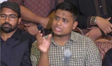 ইসি স্বেচ্ছাচারিতা করছে, তারা বিভিন্ন দলে বিভক্ত: হাসনাত 