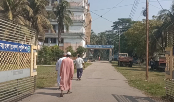 তিন ভাইয়ের বিরুদ্ধে সংঘবদ্ধ ধর্ষণের মামলা, এলাকায় চাঞ্চল্য 