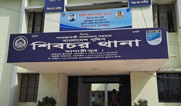 ঘুমন্ত বাবাকে কুপিয়ে হত্যা, ছেলে আটক