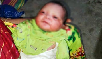 ফুটফুটে কন্যা শিশুর জন্ম দিলেন মানসিক ভারসাম্যহীন নারী