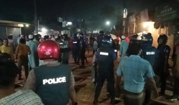 শিশুদের ঝগড়া থেকে বড়দের সংঘর্ষ, আহত ৫০