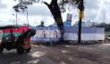 উপদেষ্টার সম্মানার্থে পর্দায় ঢাকা হলো আবর্জনার স্তূপ